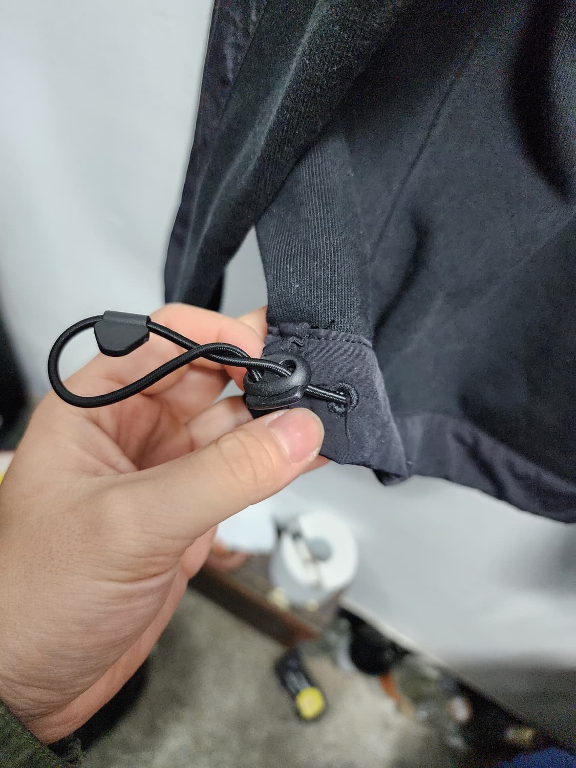 아웃스탠딩 유틸리티 tech 후드 반집업 상품이미지3