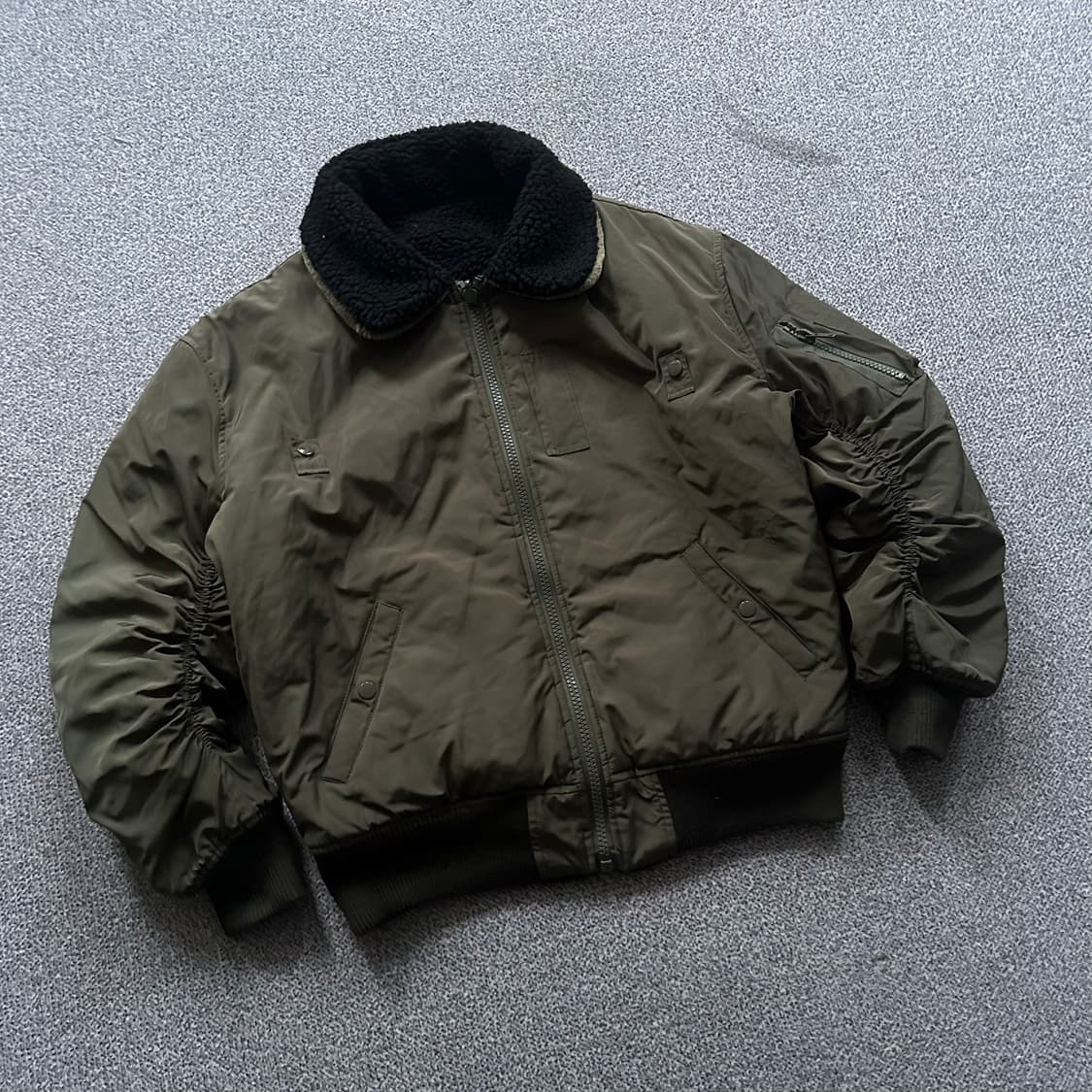 카키 숏 패딩 점퍼 상품이미지1