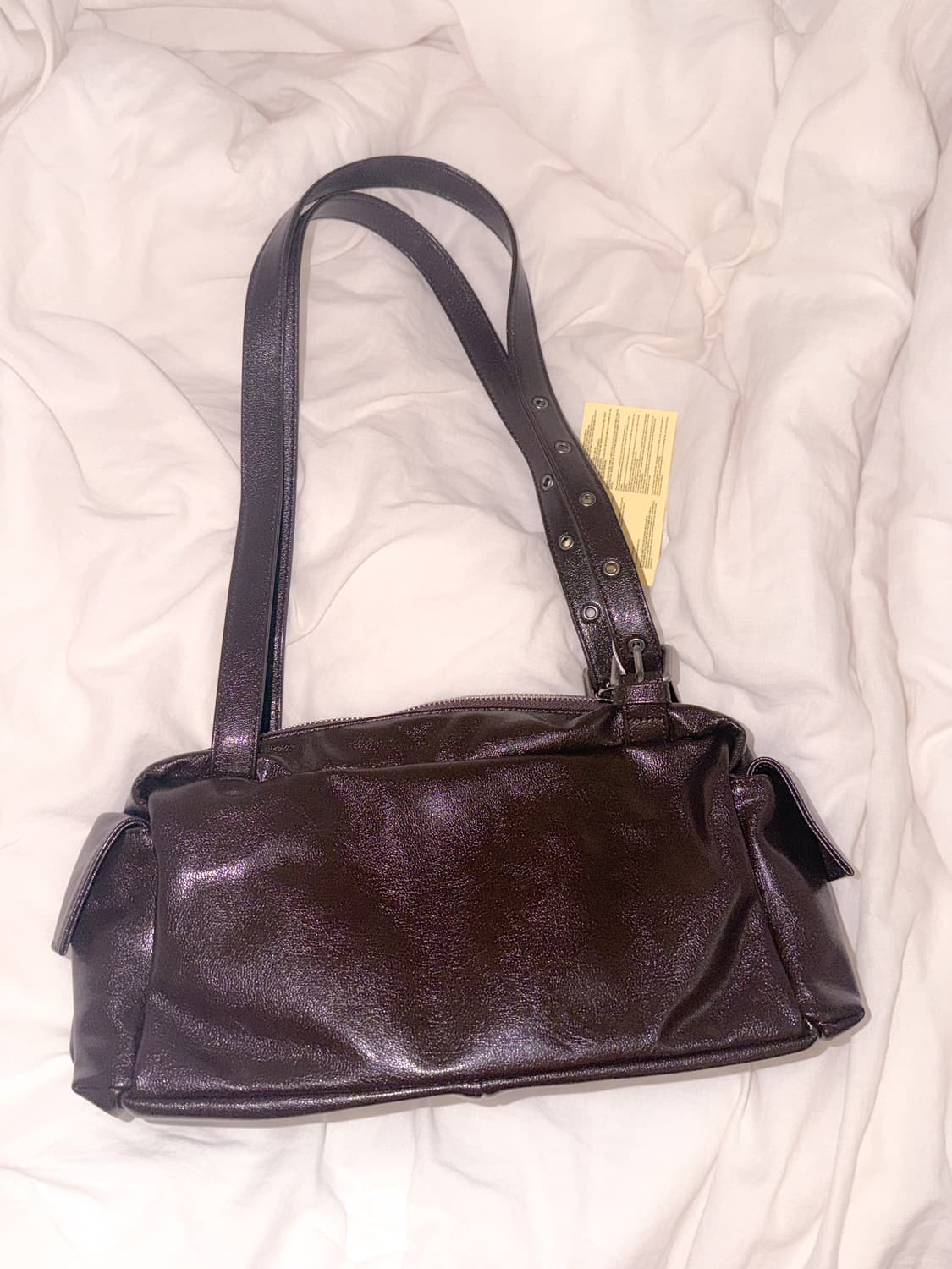 pocket utility bag M goat chocolate 상품이미지2