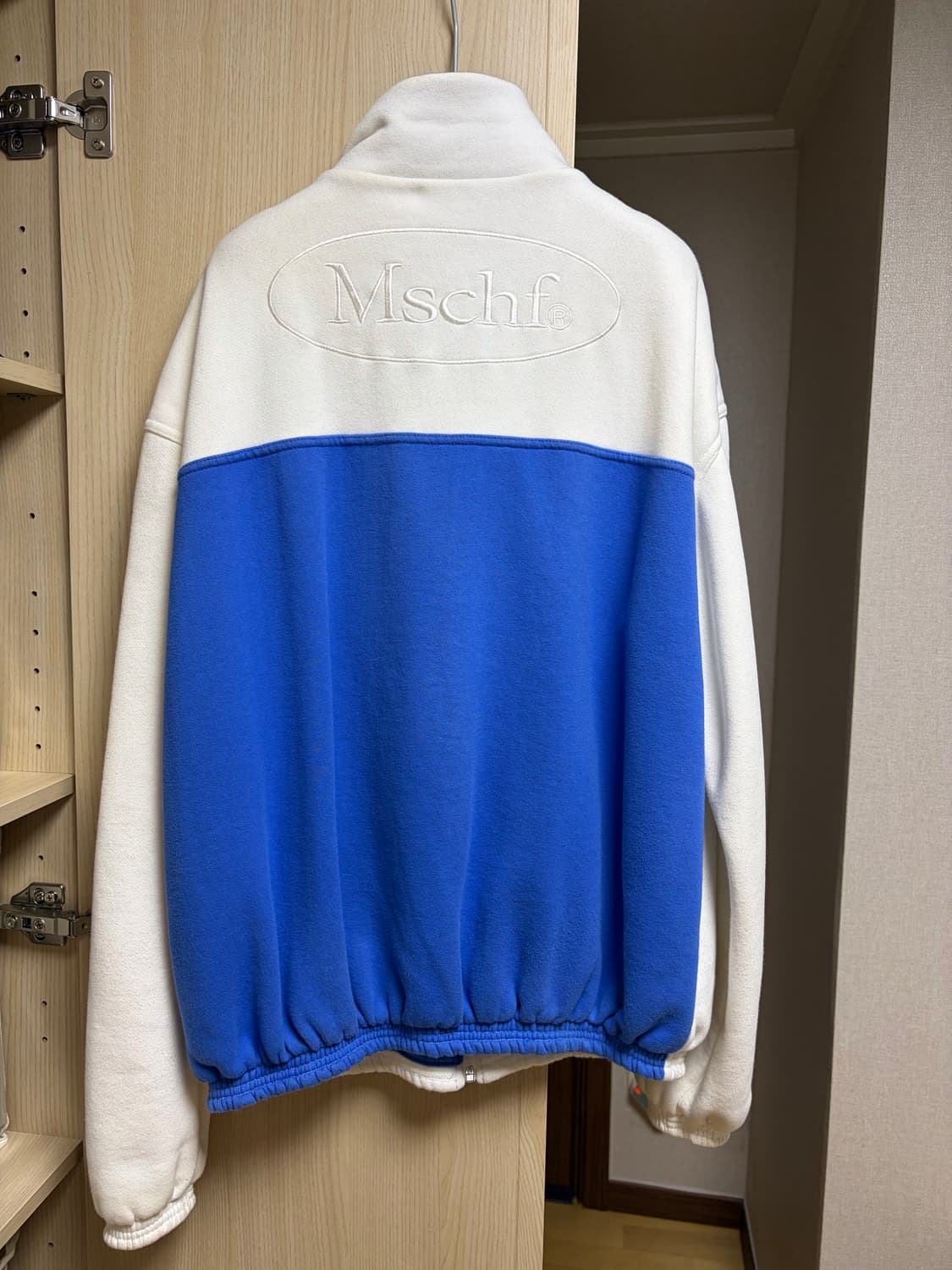 미스치프 스웻집업 상품이미지2