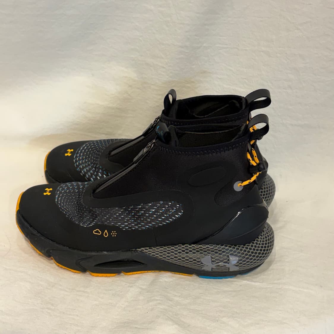 언더아머 호버 펜텀2 운동화 상품이미지2