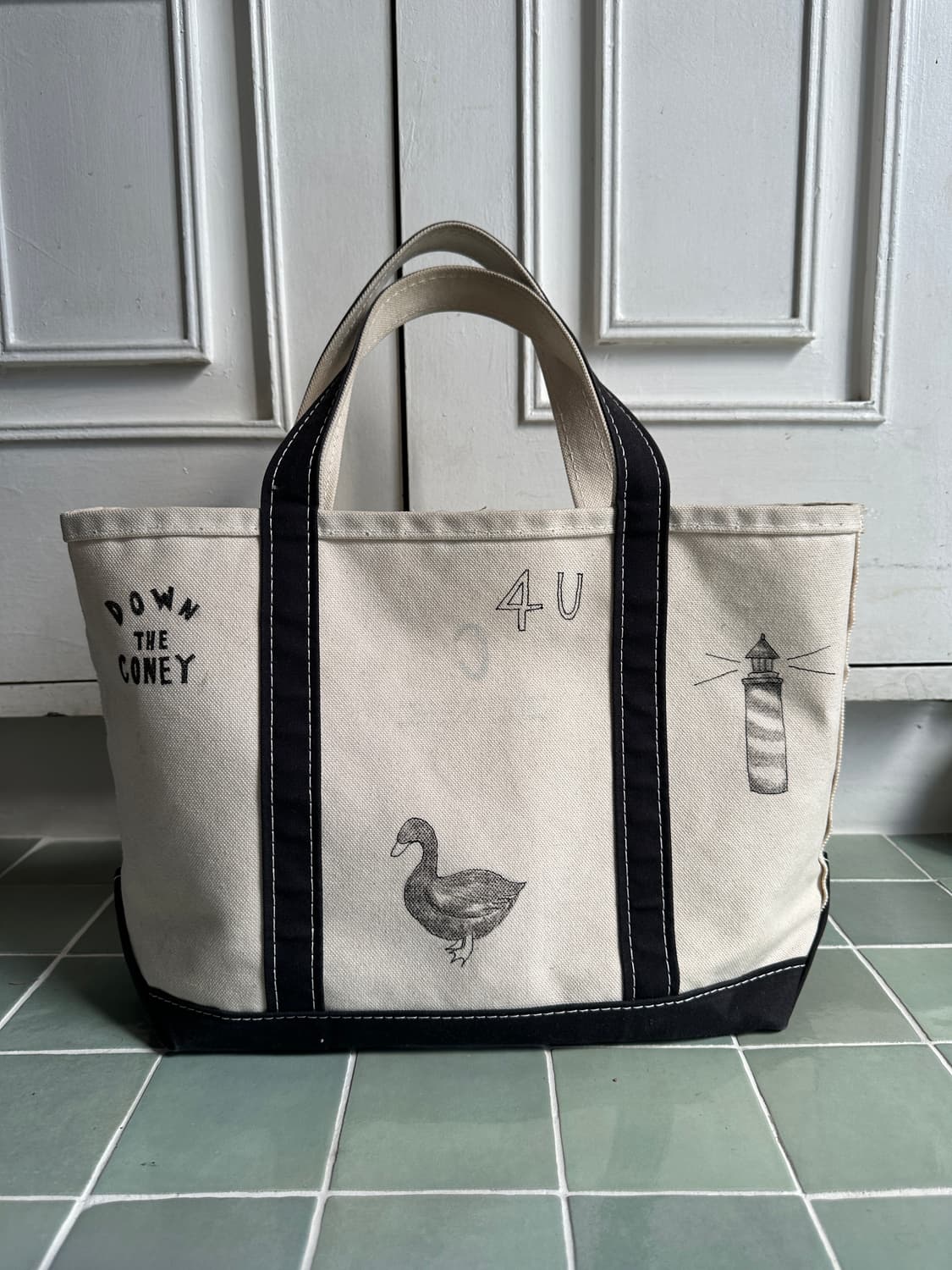 Hand Drawn Animal Motif LL BEANTote Bag  상품이미지1