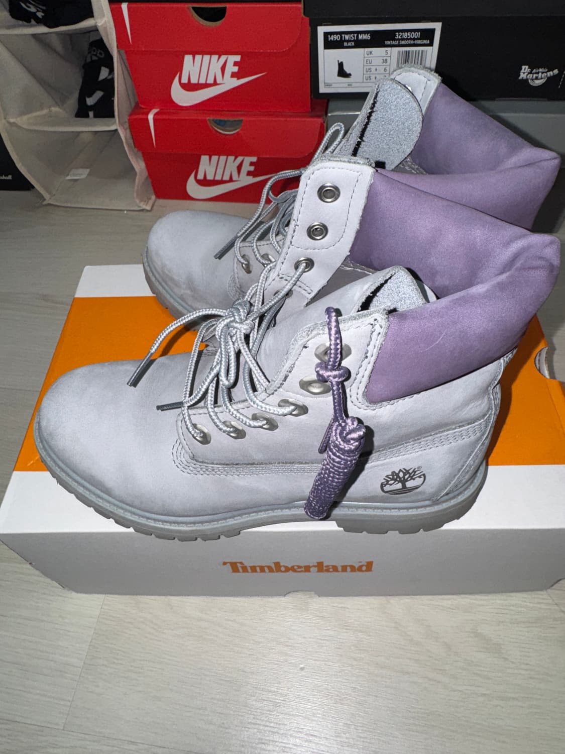 팀버랜드 6인치 프리미엄 라이트 그레이 여성 부츠 240 상품이미지3