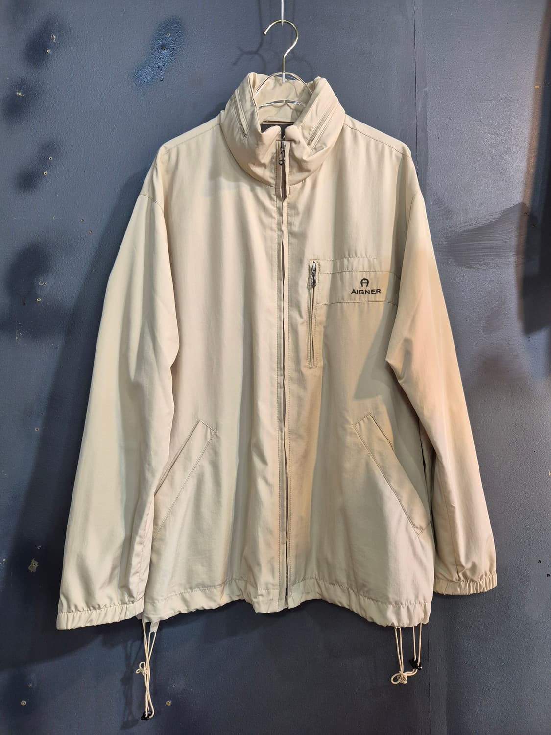 AIGNER 베이지색 바람막이 자켓 XL 상품이미지1