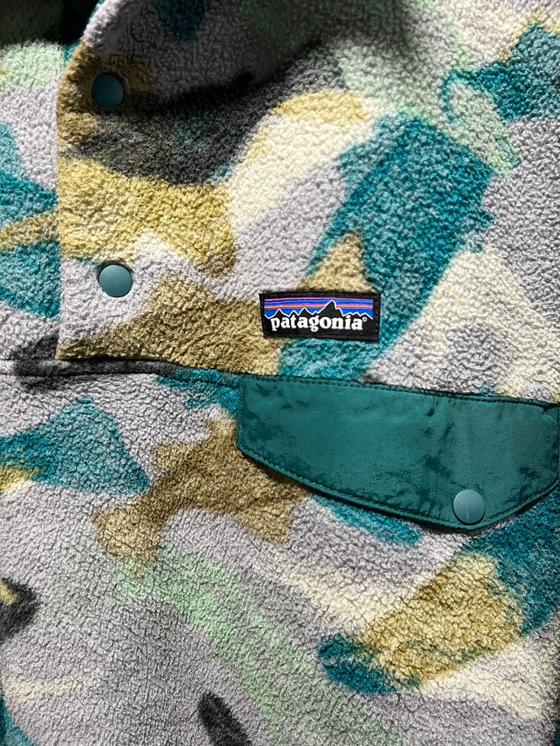 [XL]파타고니아 신칠라 연어떼 피싱 패턴 스냅 플리스 상품이미지3