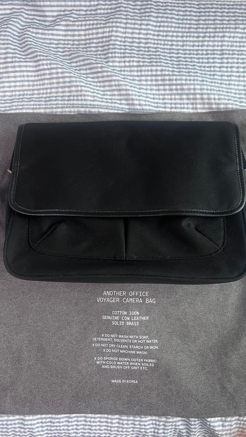 어나더오피스 Voyager Camera Bag (Black) 상품이미지2
