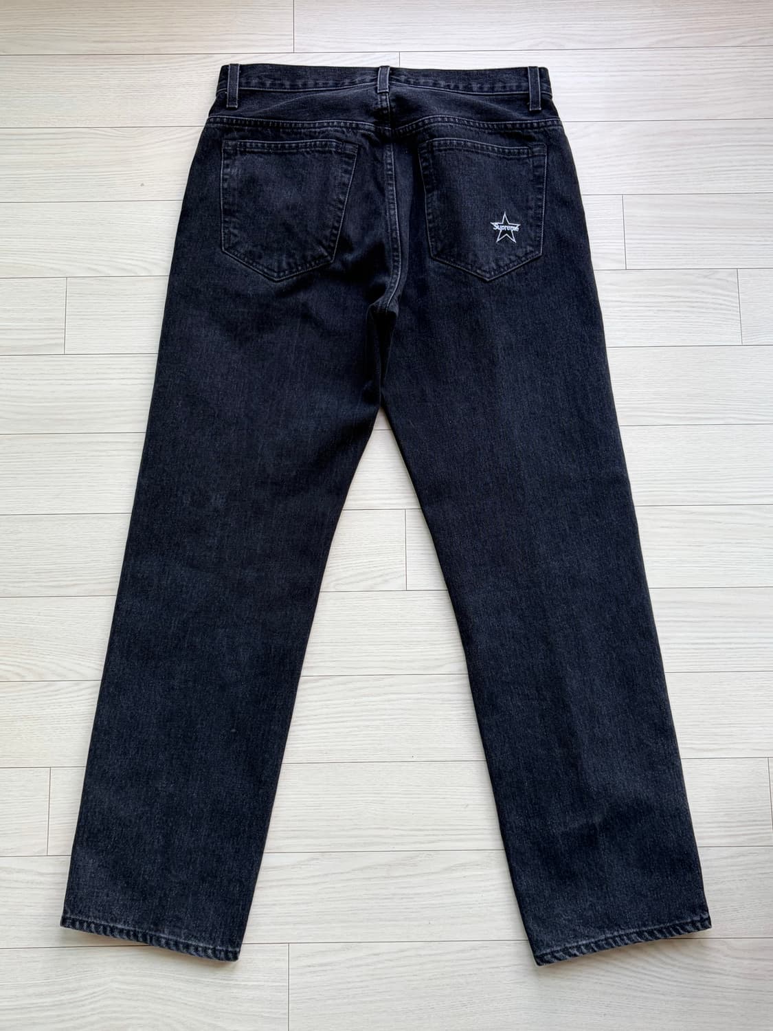 Supreme 슈프림 레귤러 데님 블랙 진 30 상품이미지4