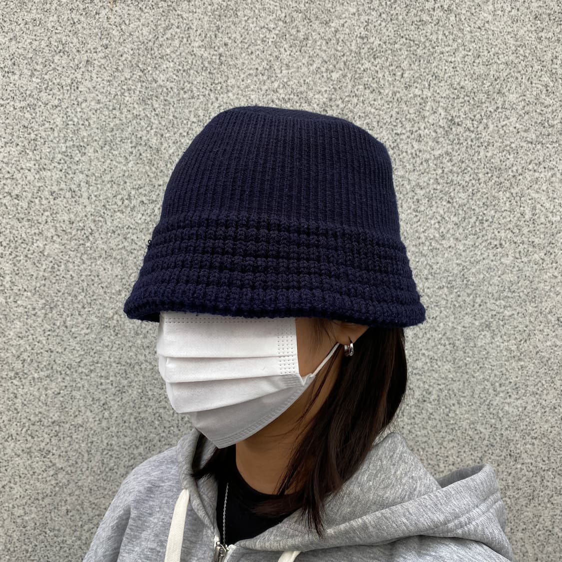 핸드메이드 스타일 청키 니트 버킷햇 상품이미지1