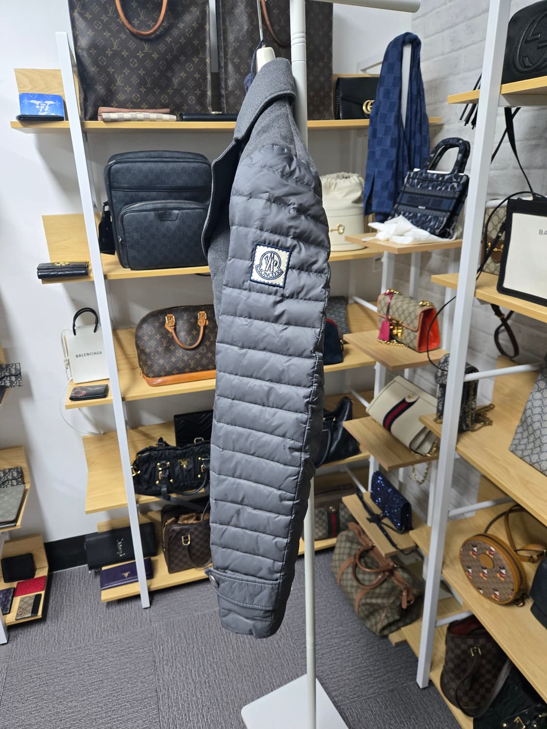 [특가][정품]몽클레어 패딩 자켓 상품이미지3