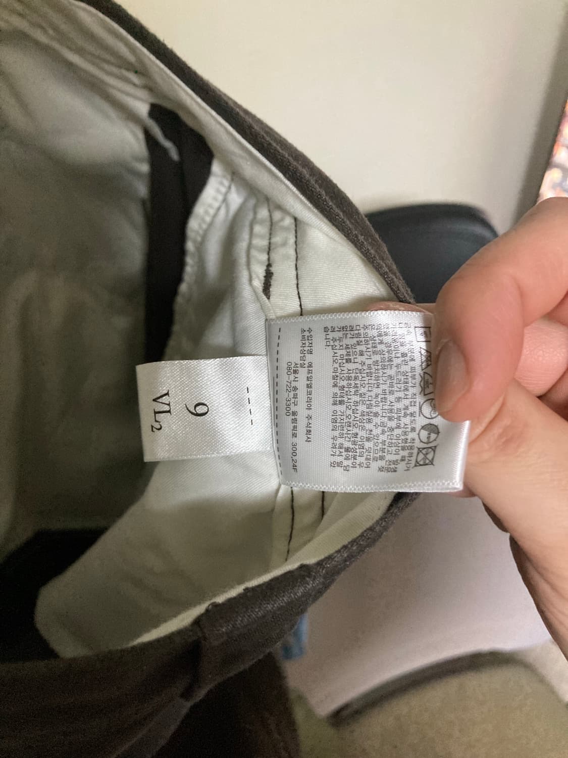 유니클로 U 와이드핏 치노팬츠 다크 브라운 42인치 상품이미지4