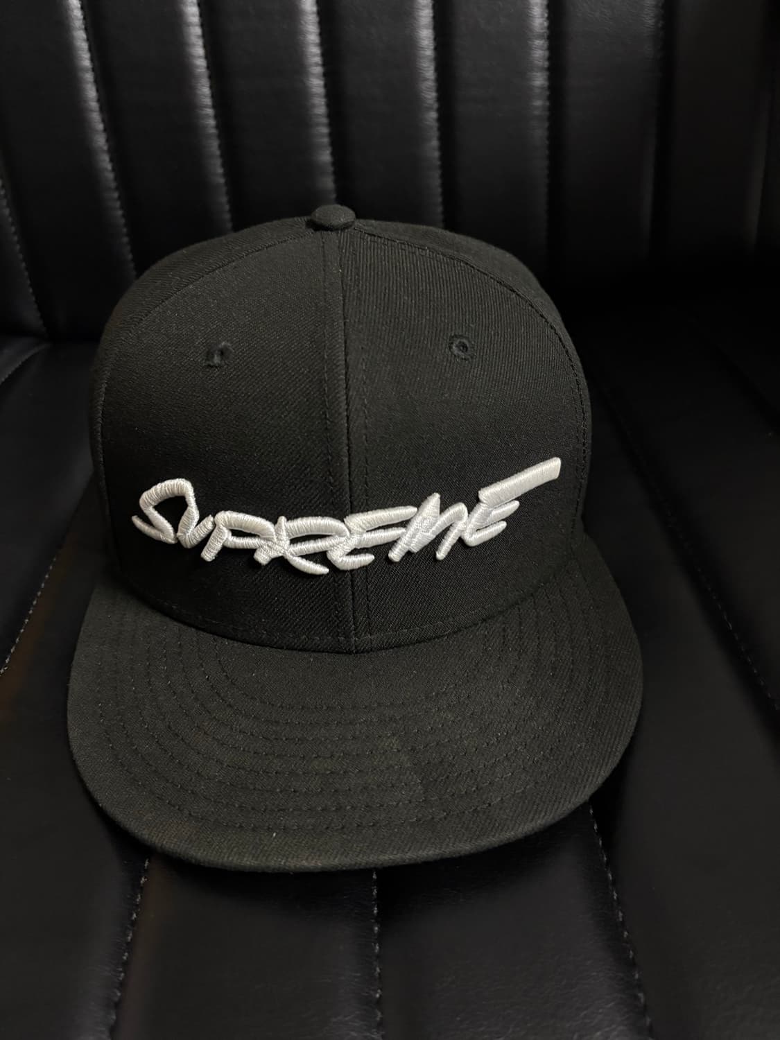 슈프림 뉴에라 상품이미지3