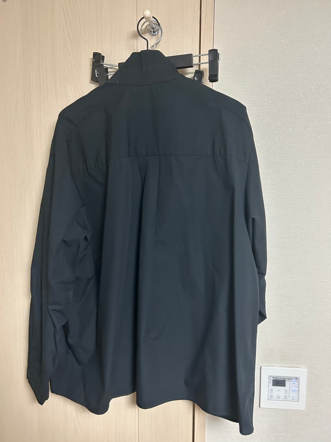 준지 더블포켓 하이넥 집업 셔츠 블랙 48 상품이미지2