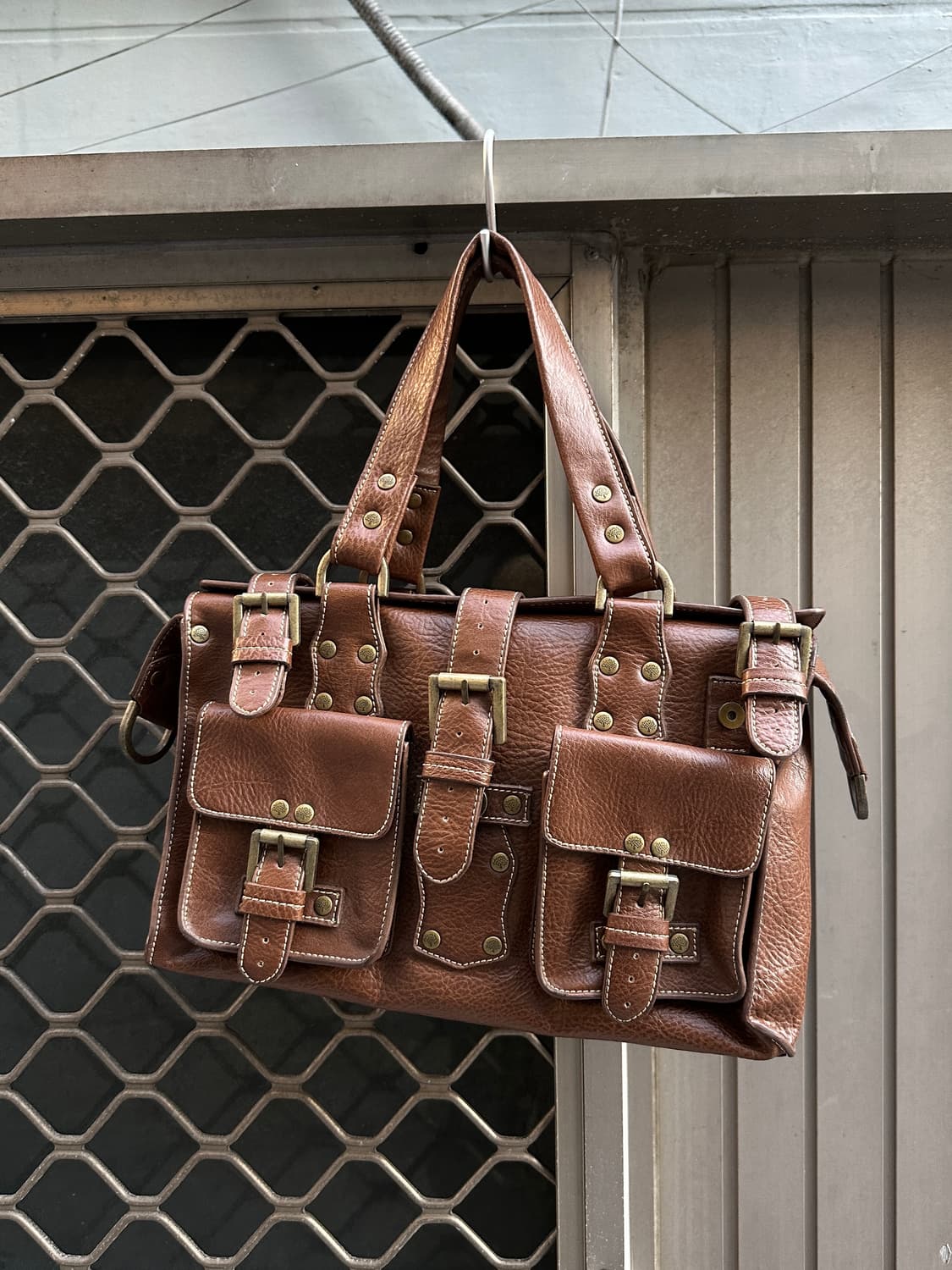 Stud brown satchel bag 상품이미지1