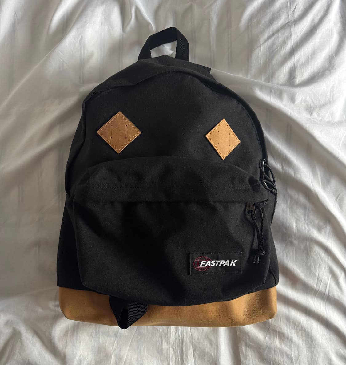 이스트팩 와이오밍 클래식 백팩 상품이미지1