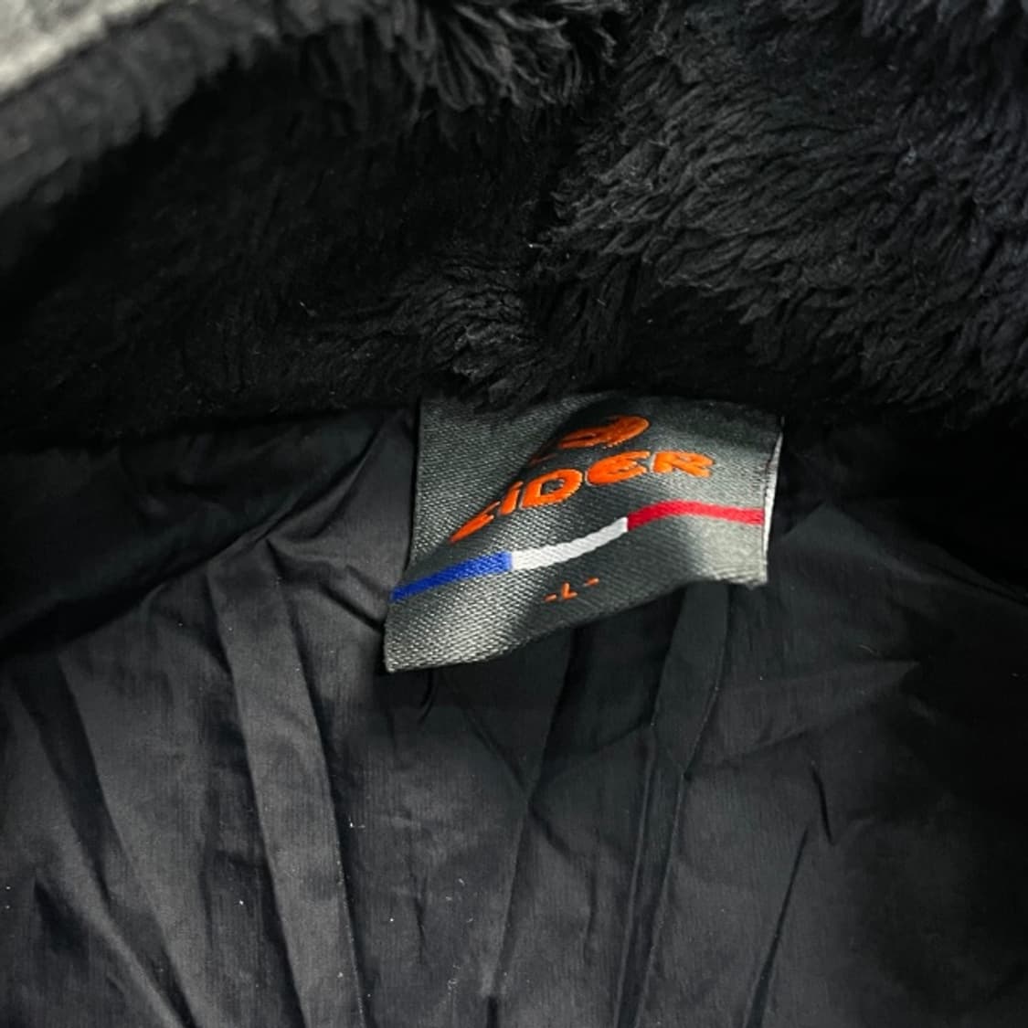 100 아이더 경량패딩 상품이미지3