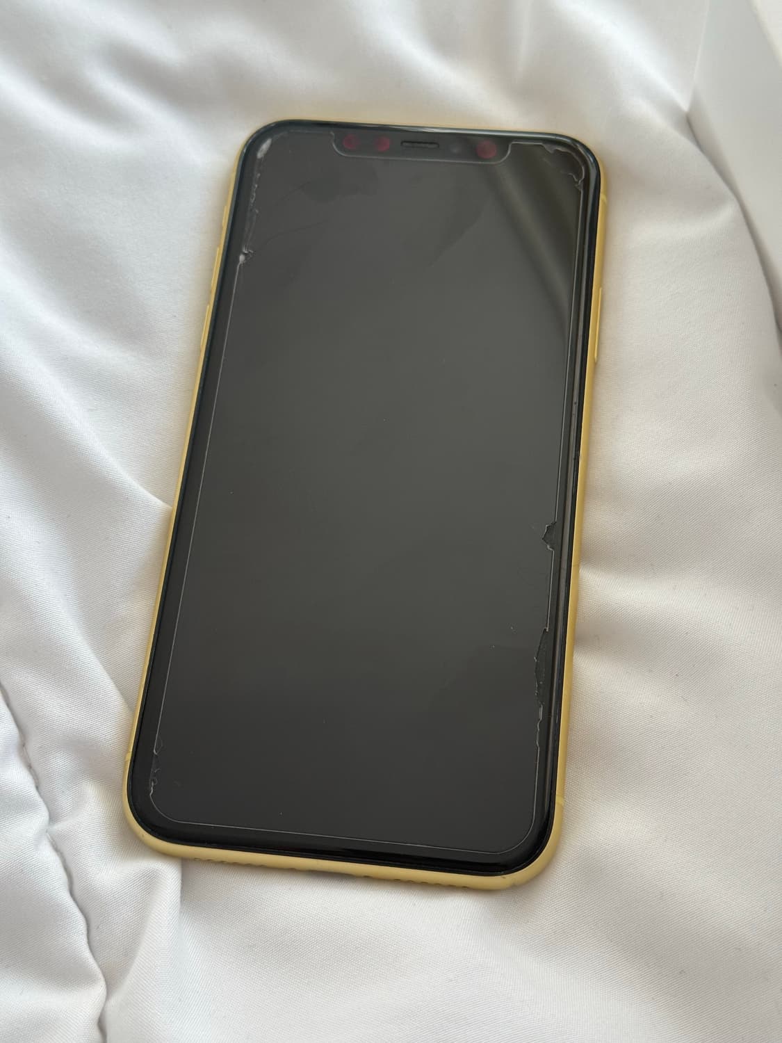 아이폰 11 옐로우 128기가 상품이미지2