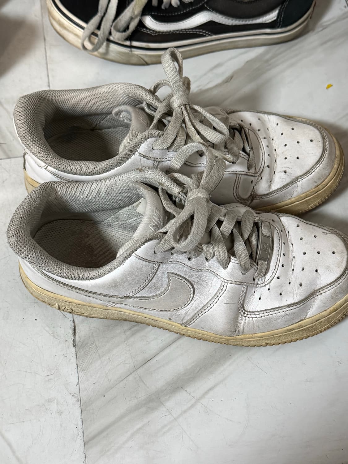 나이키 에어포스 240 상품이미지2