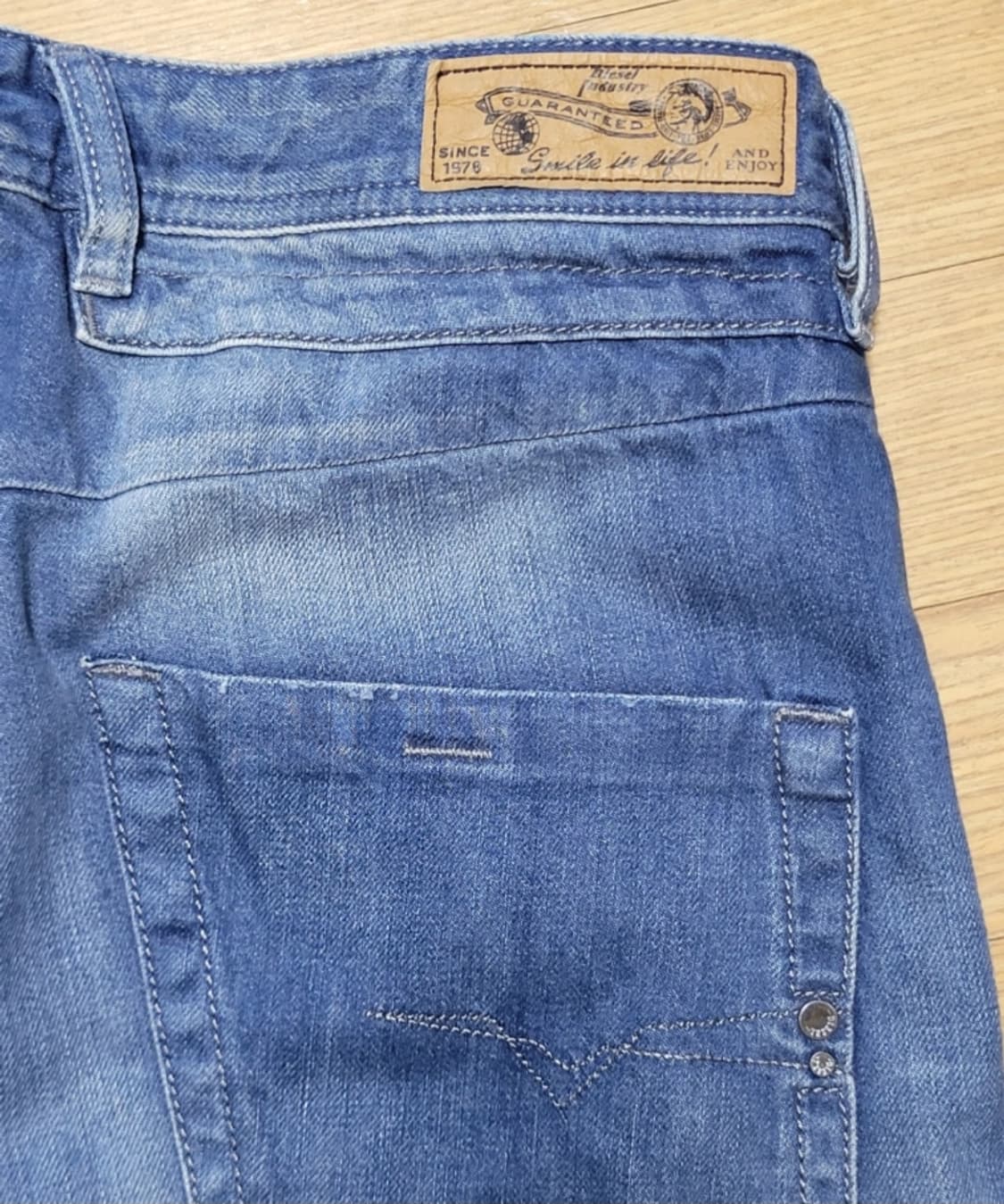 디젤 워싱 진청 바지
 상품이미지9