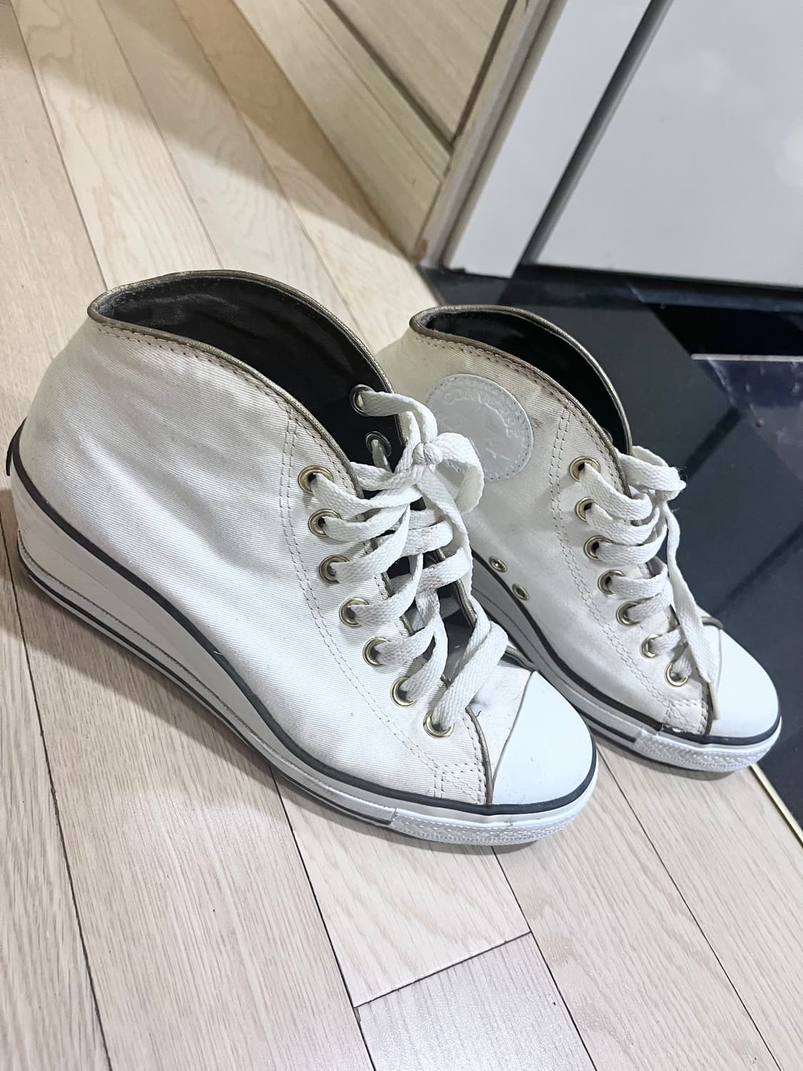 컨버스 오네갸루 갸루 희귀매물 240 상품이미지1