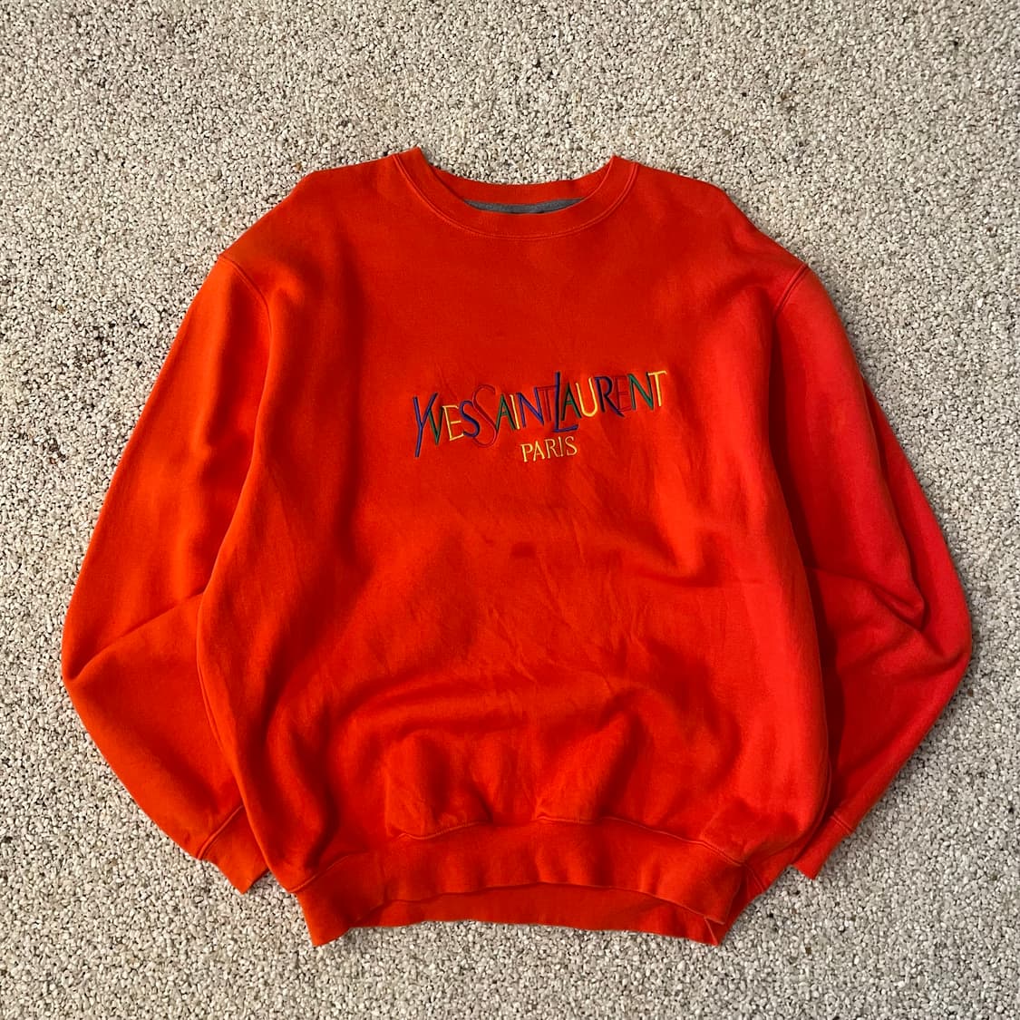 입생로랑 맨투맨 ⭐️975 상품이미지1