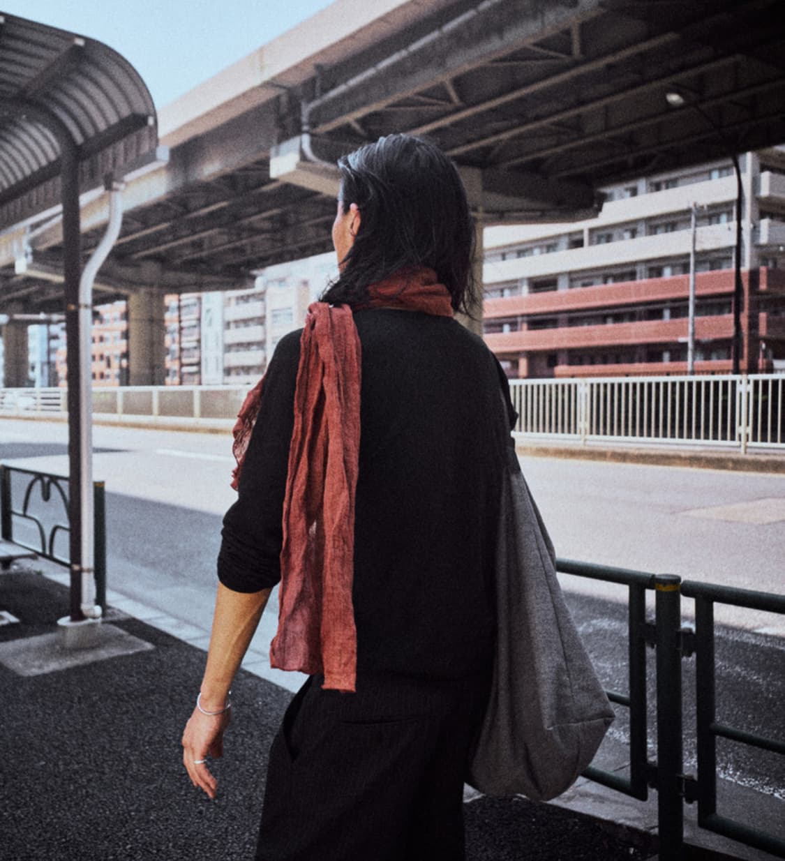 모노프리베 텍스처 스카프 오렌지 상품이미지1