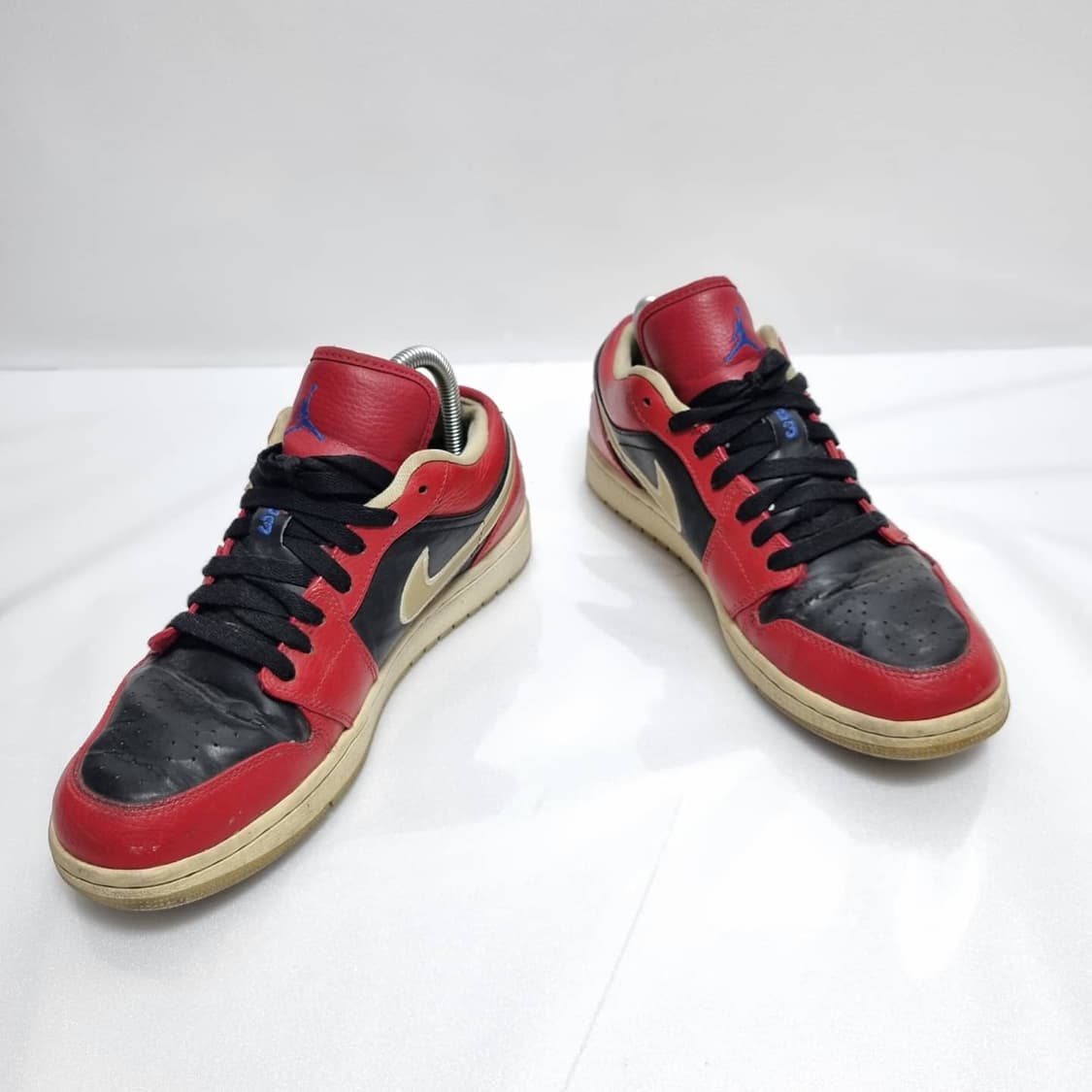 NIKE AIR JORDAN 1 Low red/gold 상품이미지6