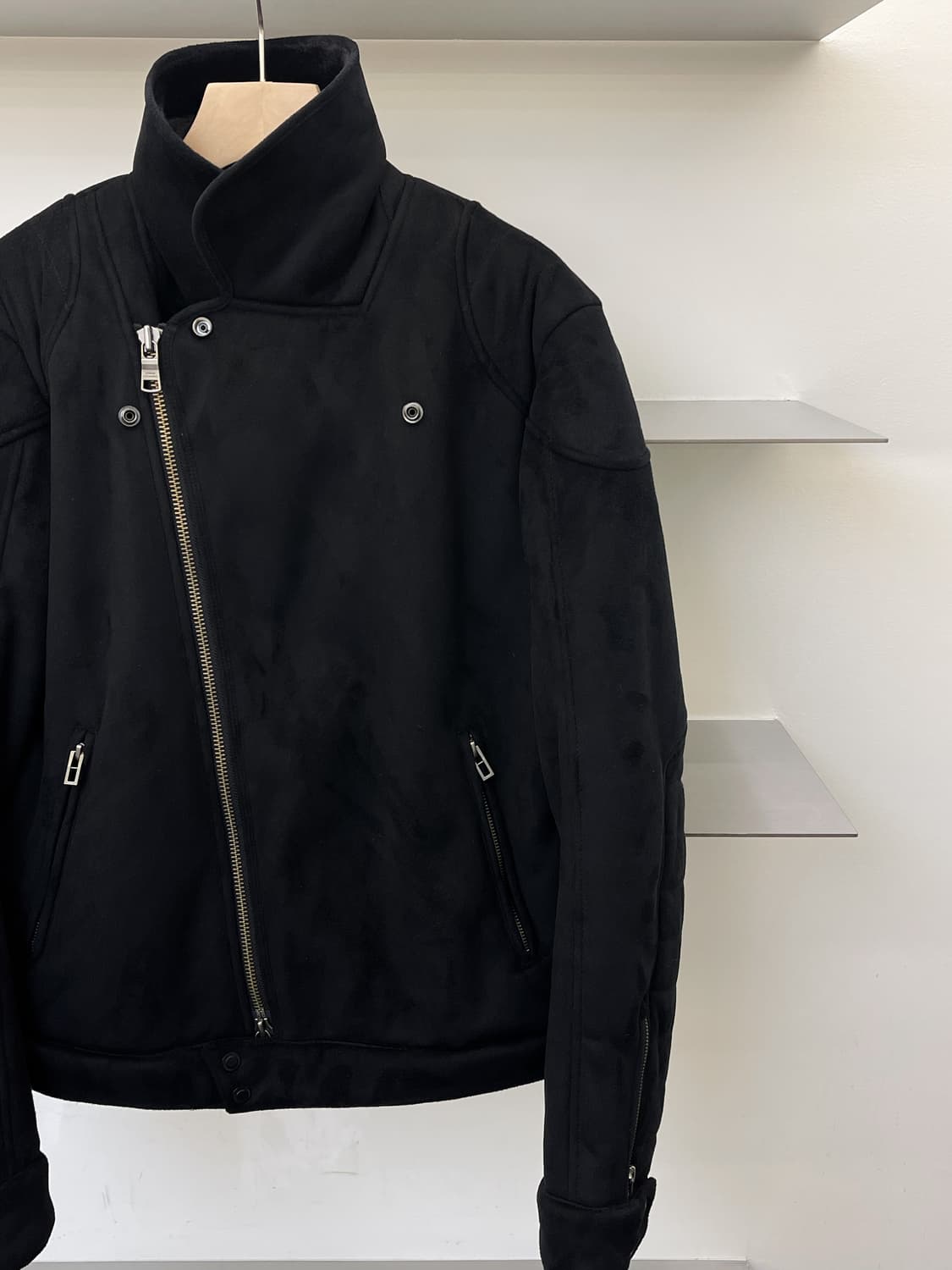 아르마니 익스체인지 투웨이 폭스 퍼 라인 바이크 자켓 상품이미지3