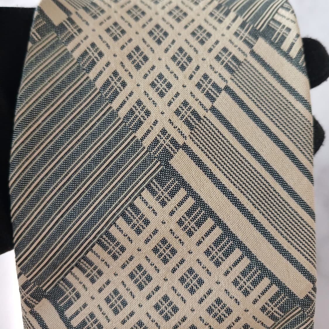 아쿠아스큐텀 실크 아이보리 체크 넥타이 9.5cm A+등급 A19008
 상품이미지6