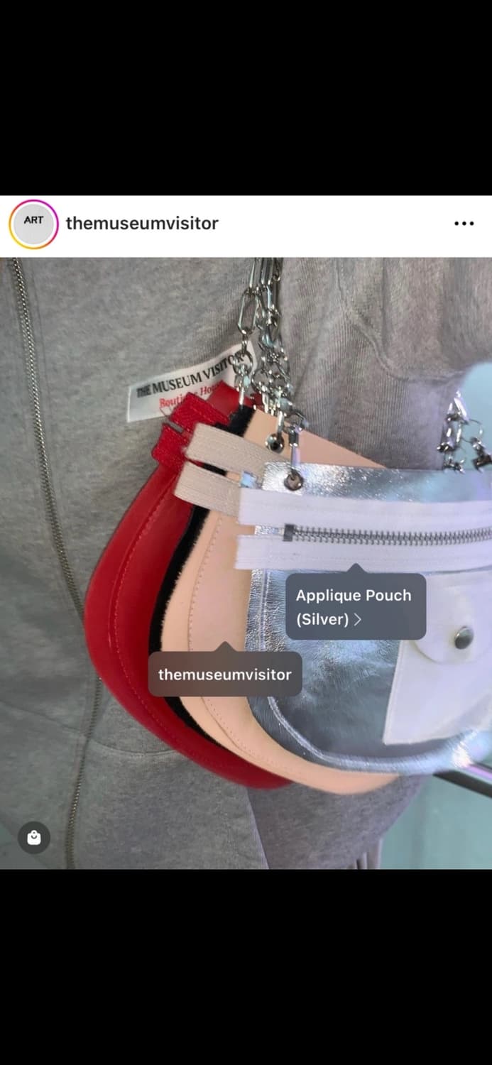 [새상품] 더뮤지엄비지터 파우치 상품이미지1