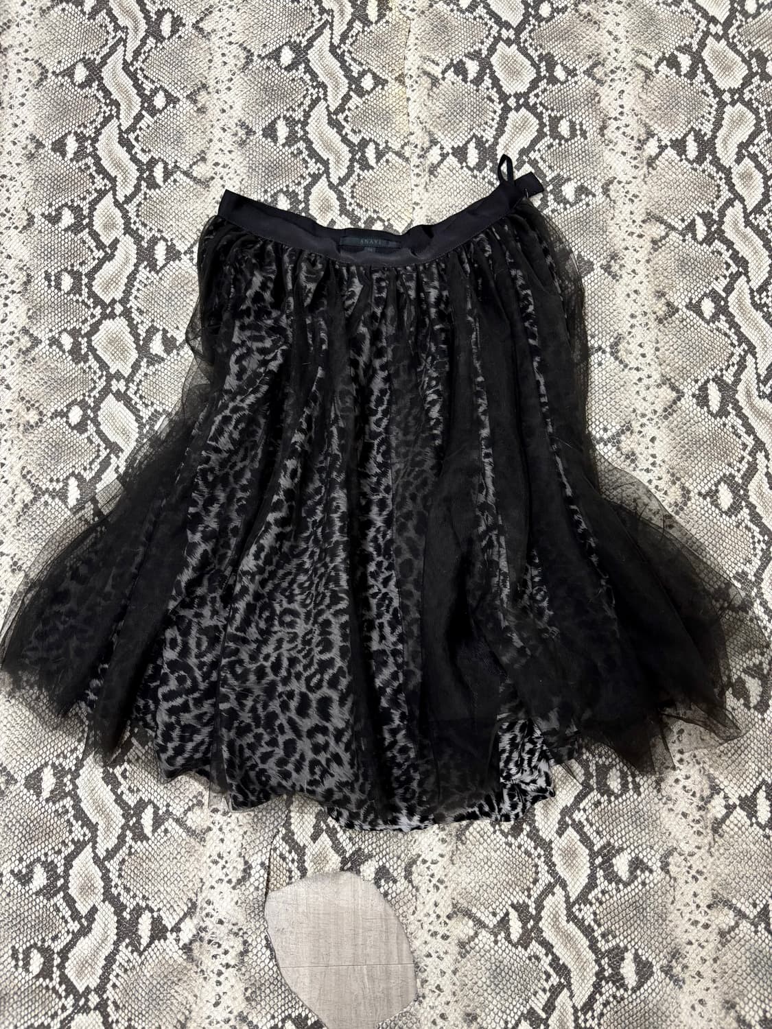 “Vintage” Black Leopard Skirts 상품이미지1