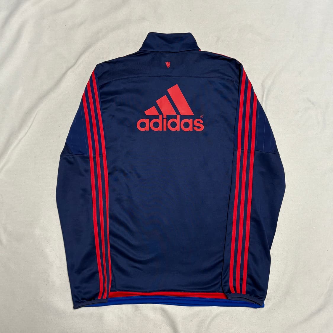 100 아디다스 맨체스터유나이티드 트레이닝탑 상품이미지3