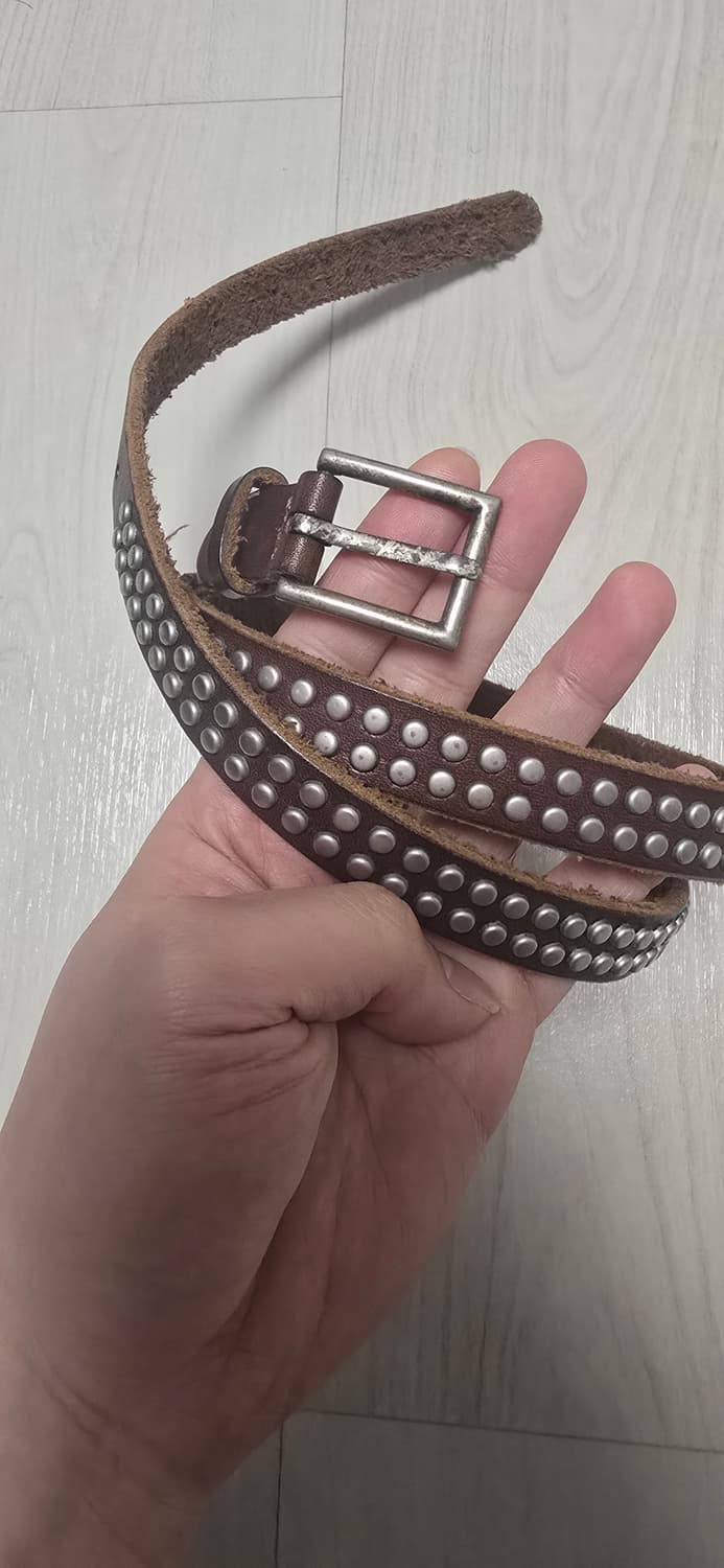 슬림 스터드 브라운 레더벨트 상품이미지1