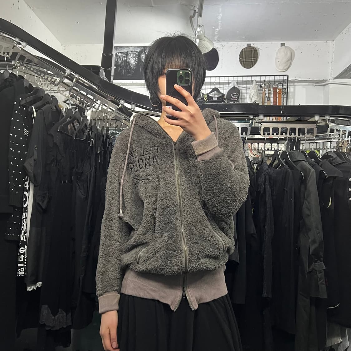 Ghost of Harlem 투웨이 브라운 퍼 후드집업 상품이미지1