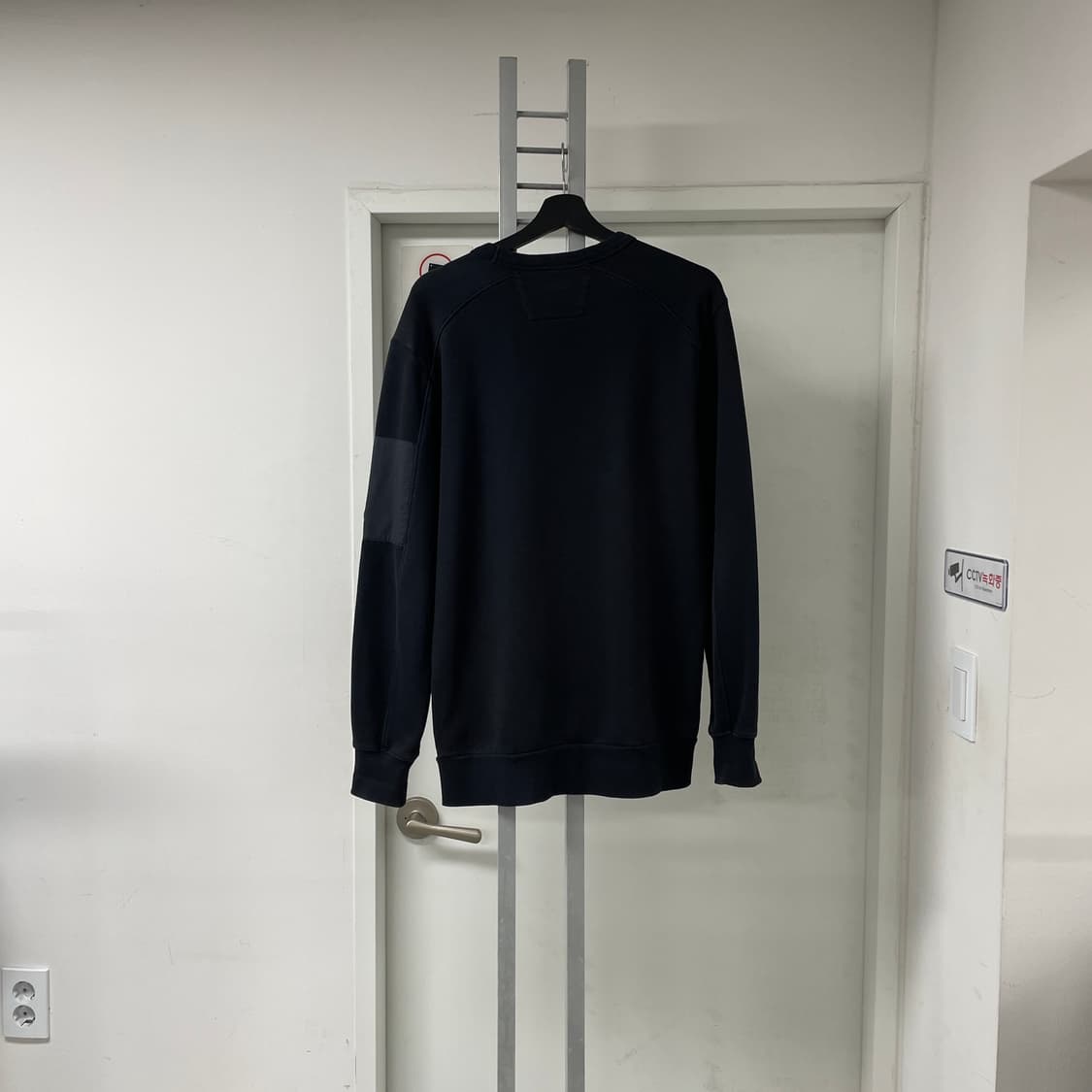CP 컴퍼니 렌즈 긴팔 티셔츠 블랙 L 상품이미지8