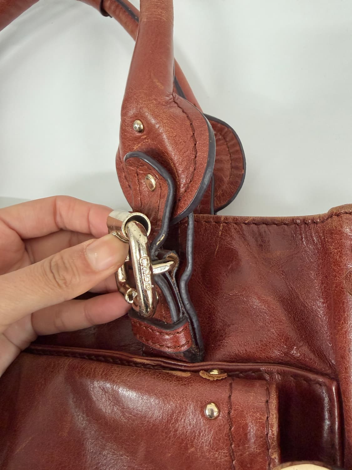 꿀로에 자물쇠백 브라운 상품이미지6