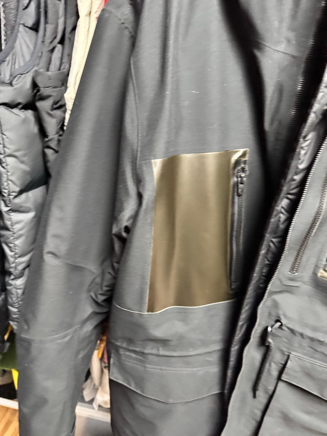 나이키 x 언더커버 피쉬테일 파카 블랙 - US/EU 상품이미지3