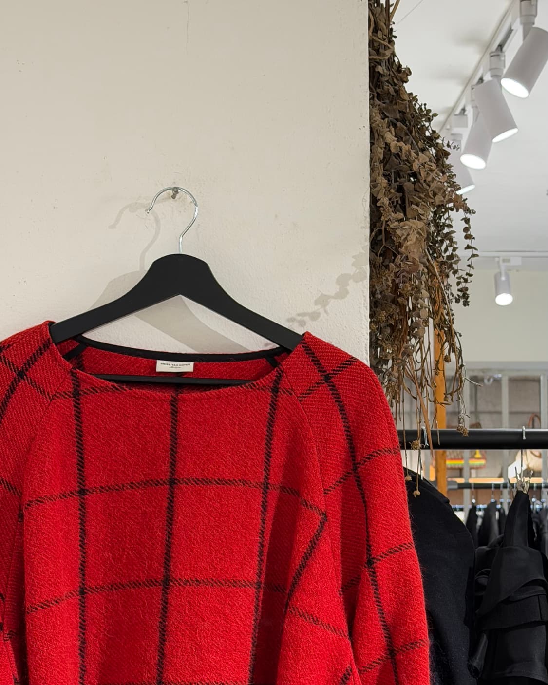 드리스 반 노튼 레드 울 체크 풀오버 니트 상품이미지3
