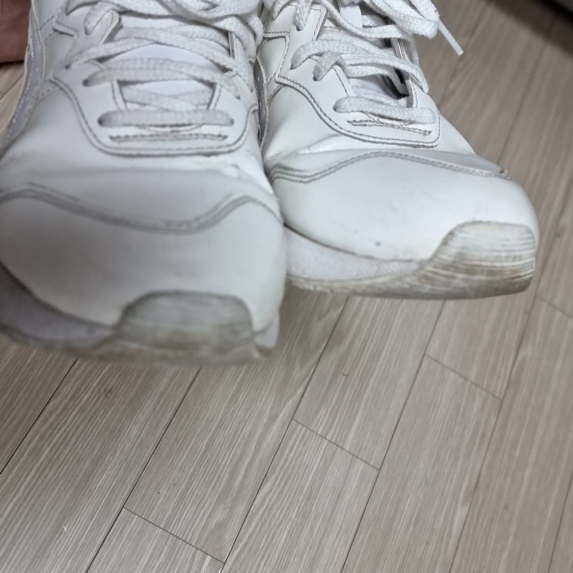 오니츠카타이거 흰색 스니커즈 운동화(280) 상품이미지5