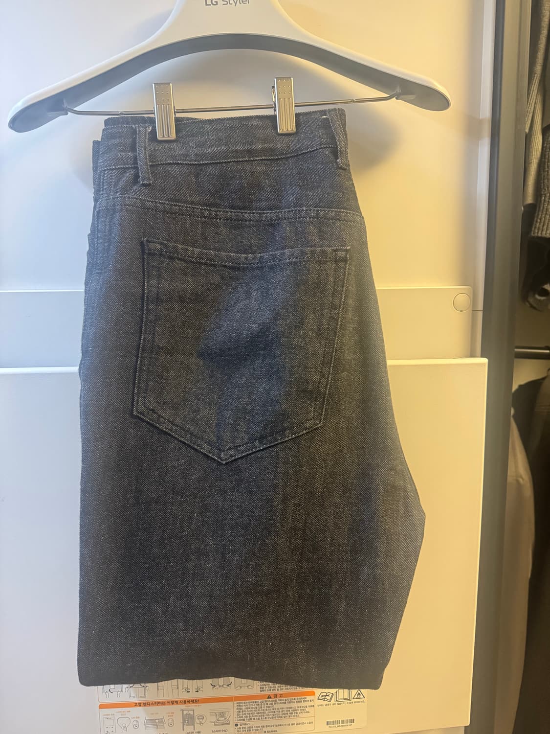 포터리 원워시드 컴포트 데님 블랙 3사이즈 팝니다. 상품이미지1