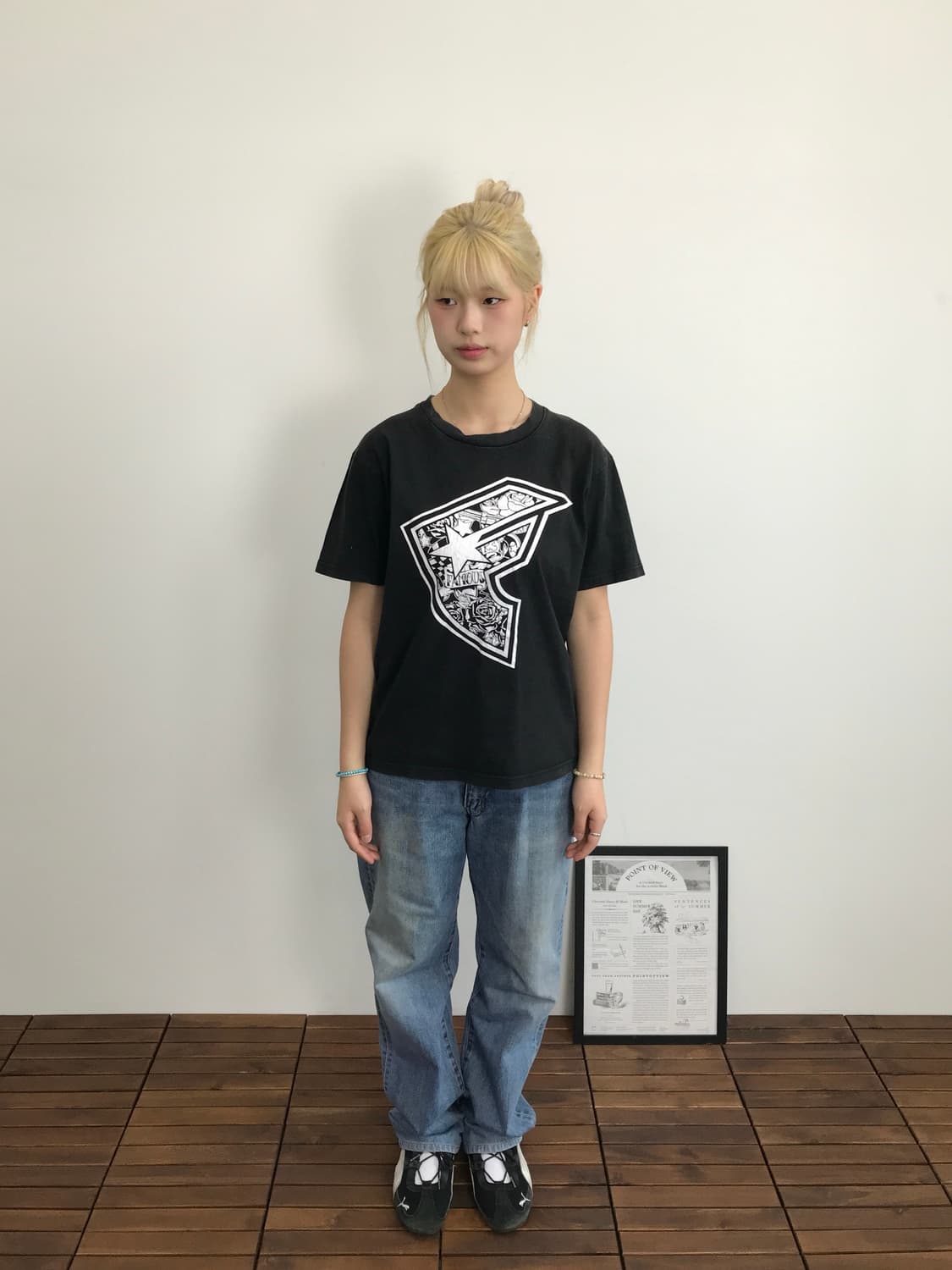 Famous Stars Big F Logo Graphic Tee 상품이미지1