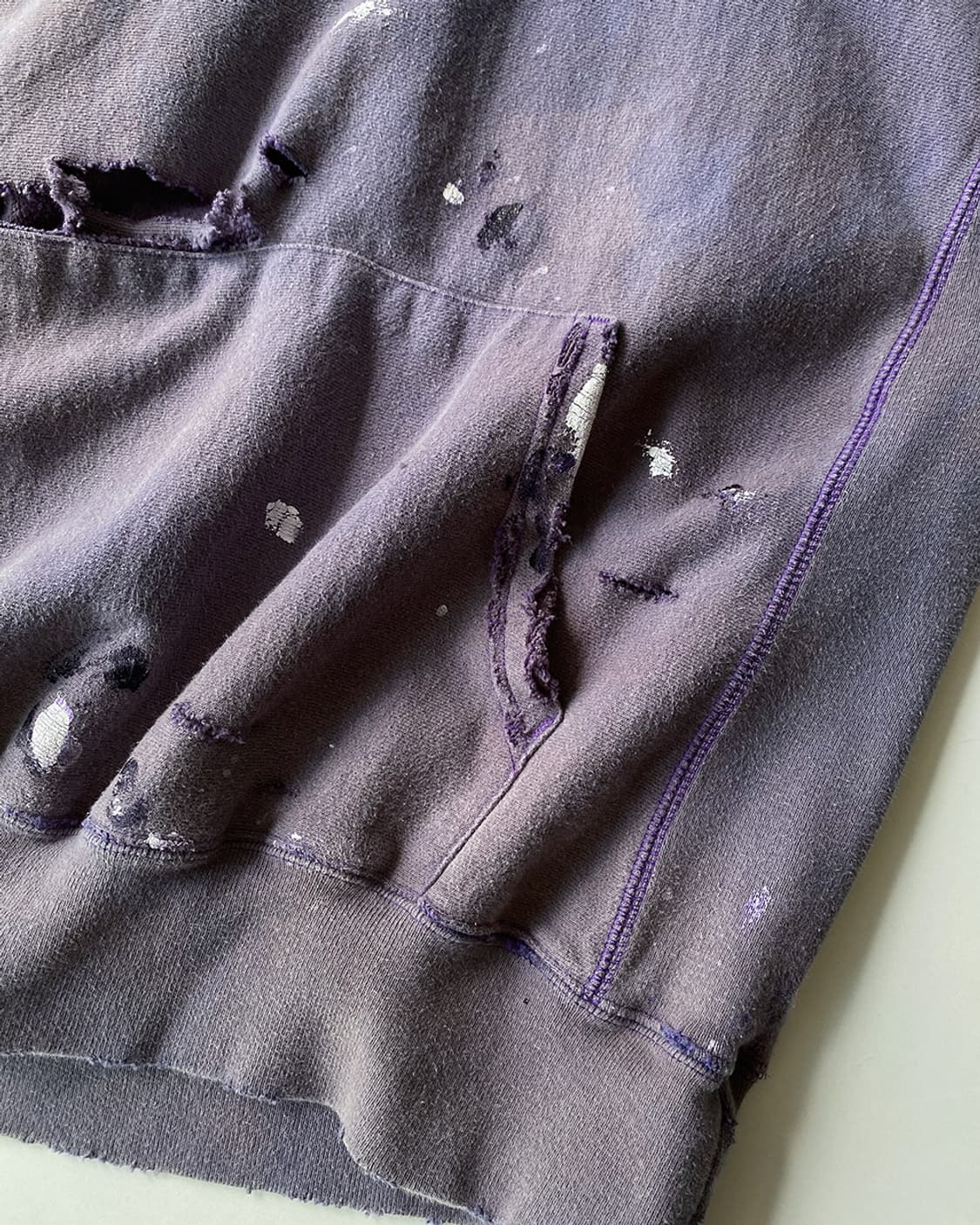 챔피온 리버스위브 디스트로이드 페인팅 후드티 상품이미지5