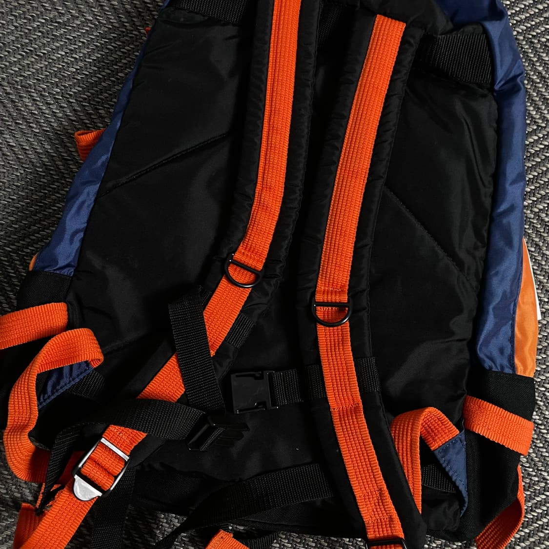 00s 아디다스 올드스쿨 버클 디테일 테크 백팩o 3631 상품이미지5