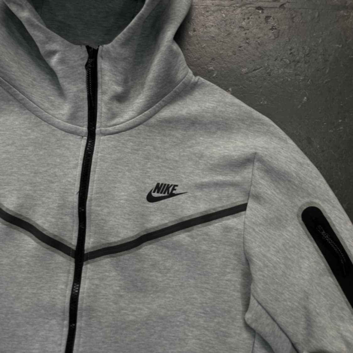 105 나이키 테크팩 후드집업 상품이미지2