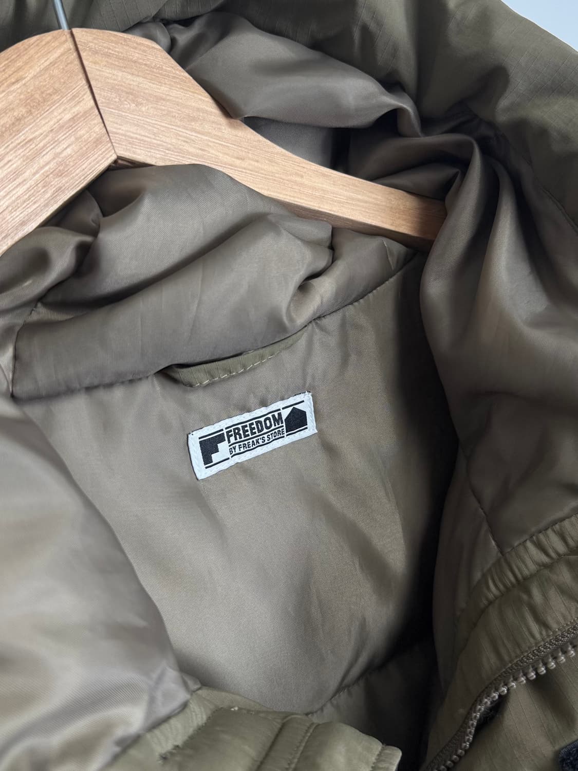 프릭스스토어 프릭스토어 마운틴 다운 자켓 패딩 파카 M 상품이미지4