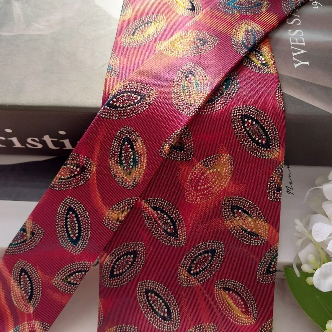 디올 실크 레드 자카드 넥타이 9.4cm A+등급 K1854
 상품이미지4