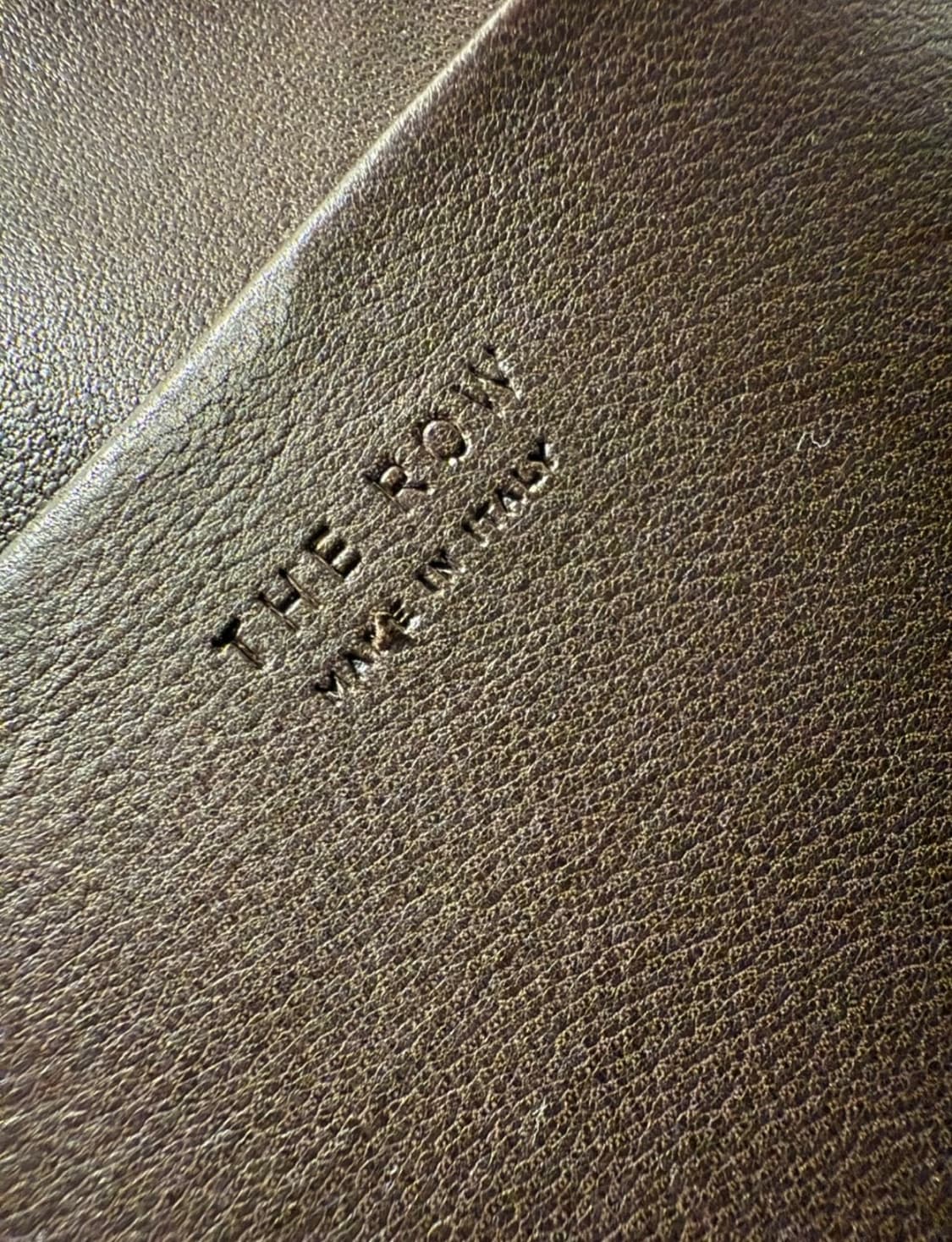 더로우 달리아 바게트 백 다크브라운 The row 상품이미지9