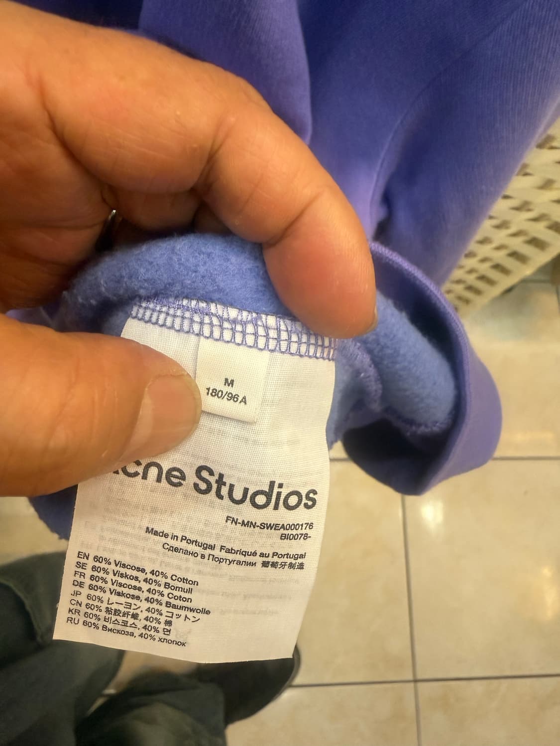 100 정품 아크네스튜디오 플로고 퍼플 스웻셔츠 팝니다 상품이미지3