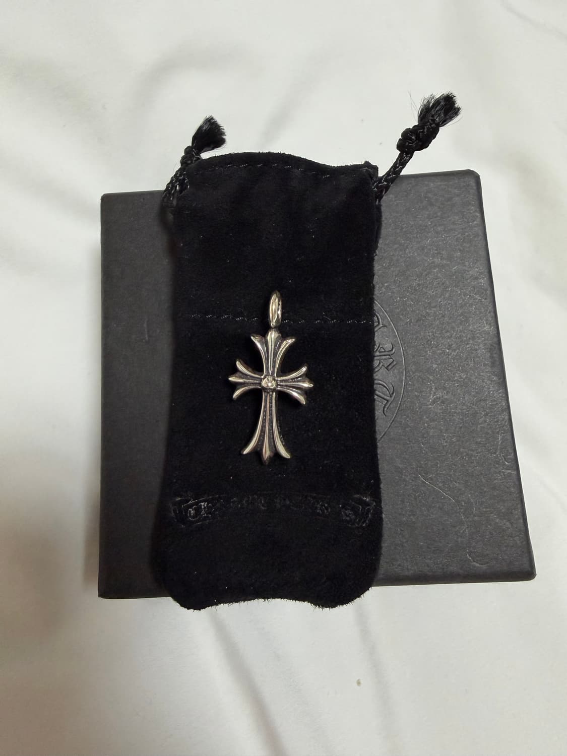 크롬하츠 타이니 크로스 풀파베 상품이미지3