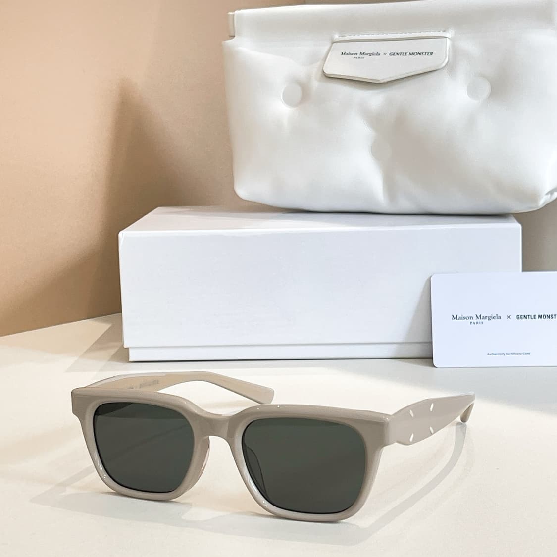 젠틀 몬스터 x 메종 마르지엘라 MM110 상품이미지3