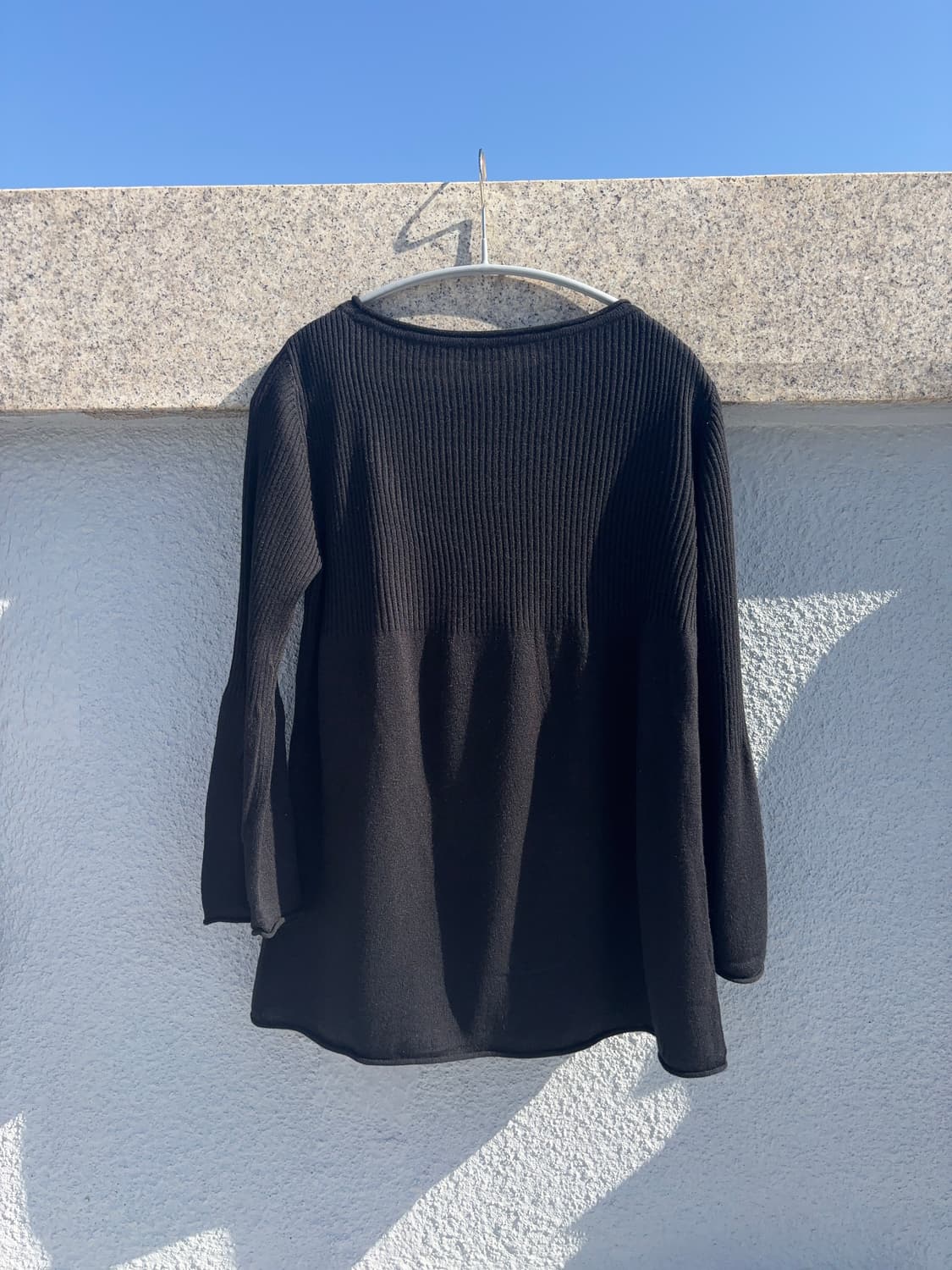 도쿄 넥 배색 골지 a라인 풀오버 상품이미지3